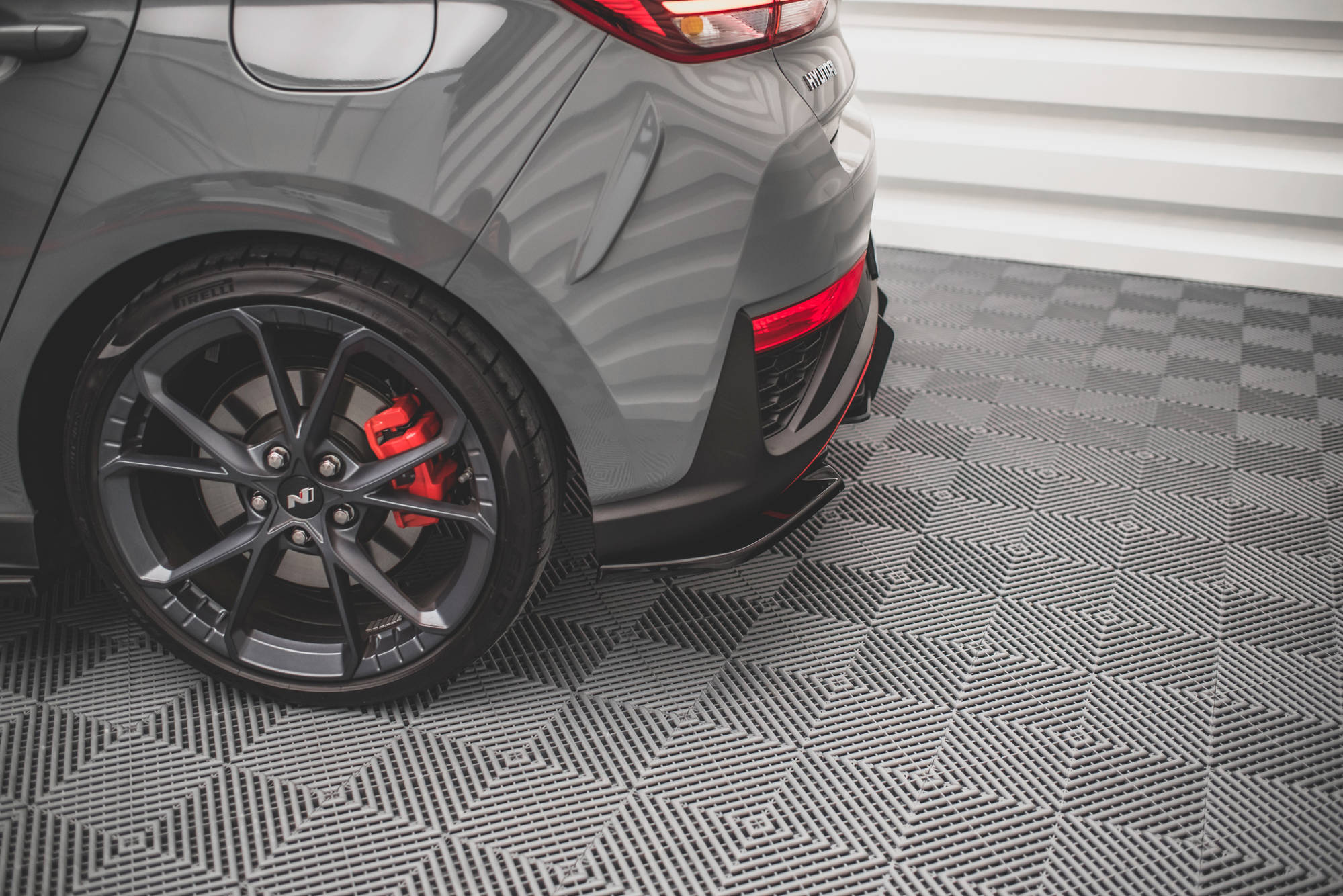 pol_po_rear-side-splitters-v-2-hyundai-i30-n-hatchback-mk3-facelift-13933_5 Задни странични Сплитери V.2 Hyundai I30 N Hatchback Mk3 Facelift - Image 1