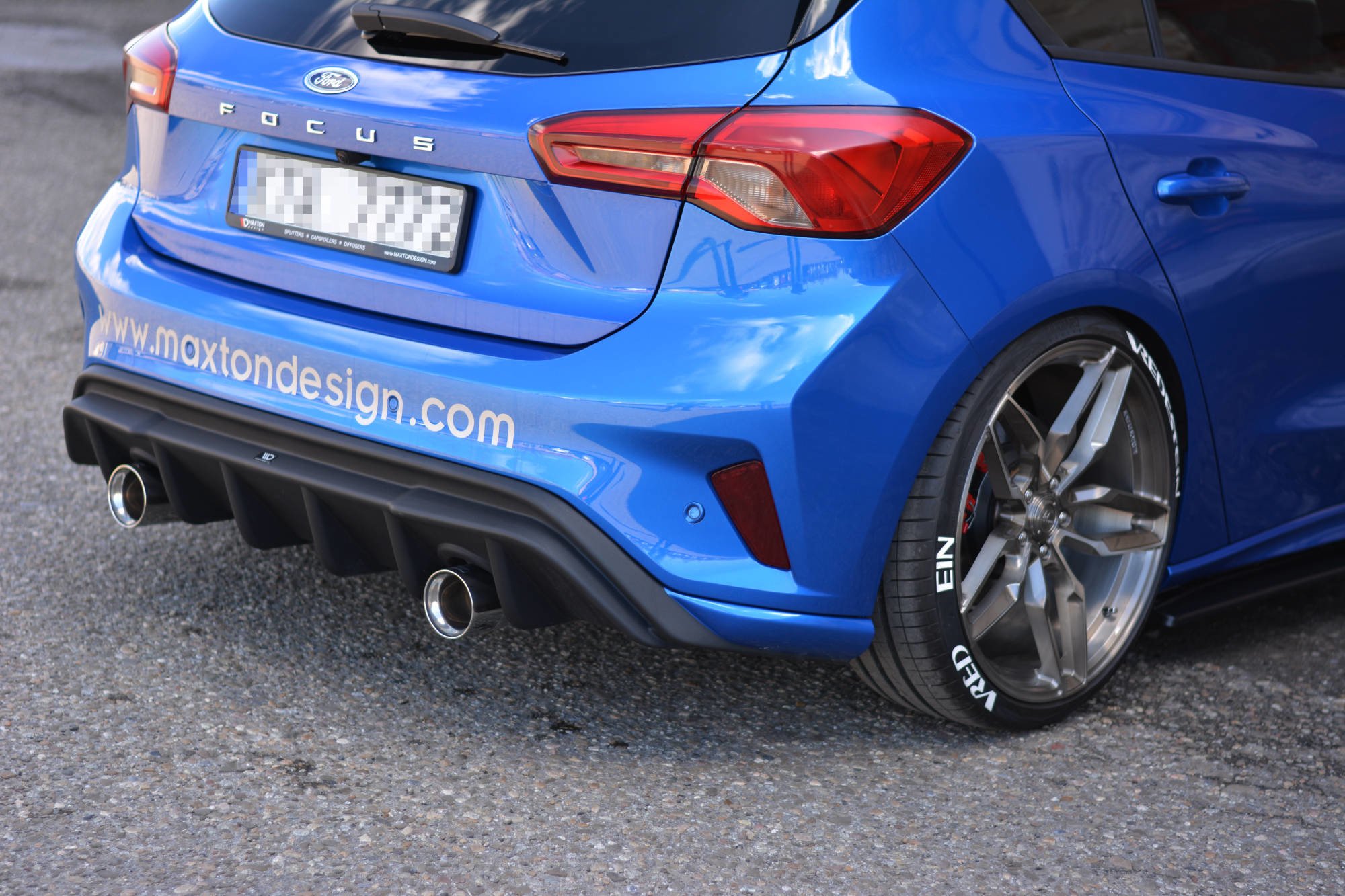 pol_po_rear-valance-ford-focus-hatchabck-st-line-7228_2 Добавка за задна броня Ford Focus Hatchabck ST-Line - Image 1