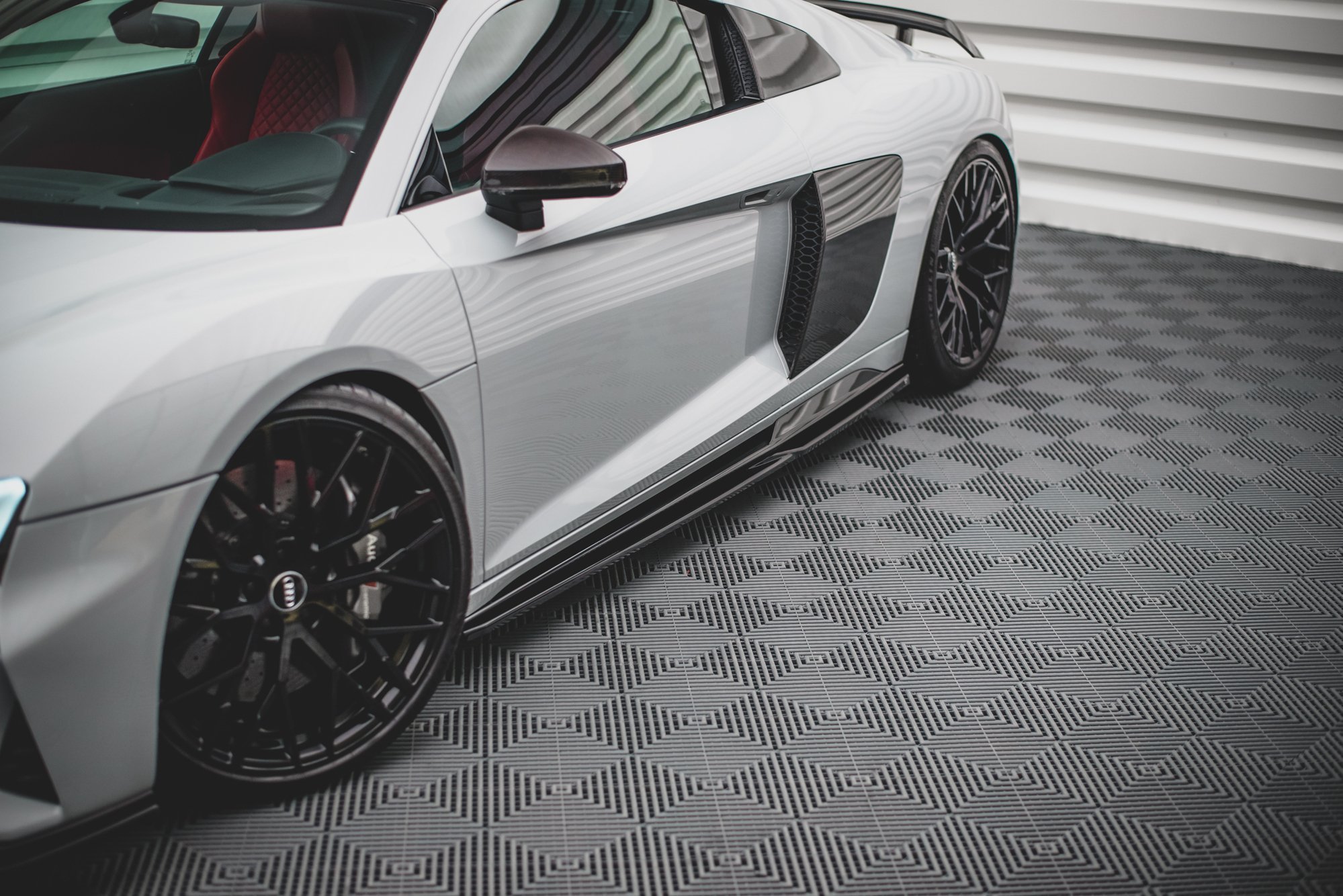 pol_po_side-skirts-diffusers-audi-r8-mk2-facelift-12447_2 Добавка за прагове Audi R8 Mk2 Facelift - Image 1