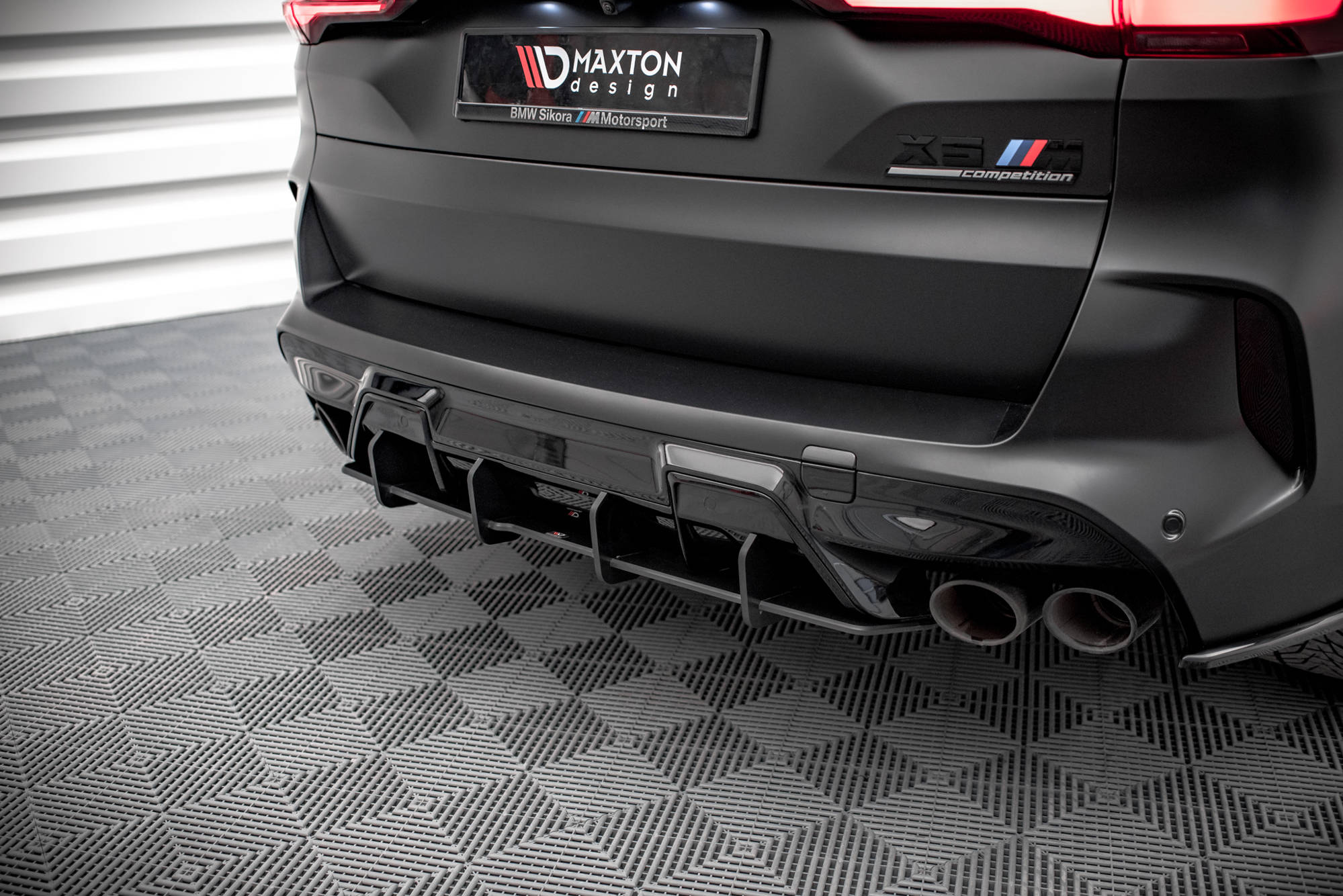 pol_po_street-pro-rear-diffuser-bmw-x5m-f95-14589_6 Street Pro Заден дифузьор BMW X5M F95 - Image 1