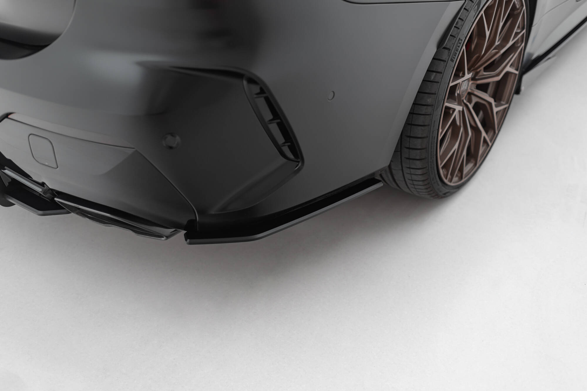 pol_po_street-pro-rear-side-splitters-bmw-m440i-g22-g23-g22-facelift-g23-facelift-21604_2 Street Pro ЗАДНИ странични Сплитери BMW M440i G22 / G23 / G22 Facelift / G23 Facelift - Image 1