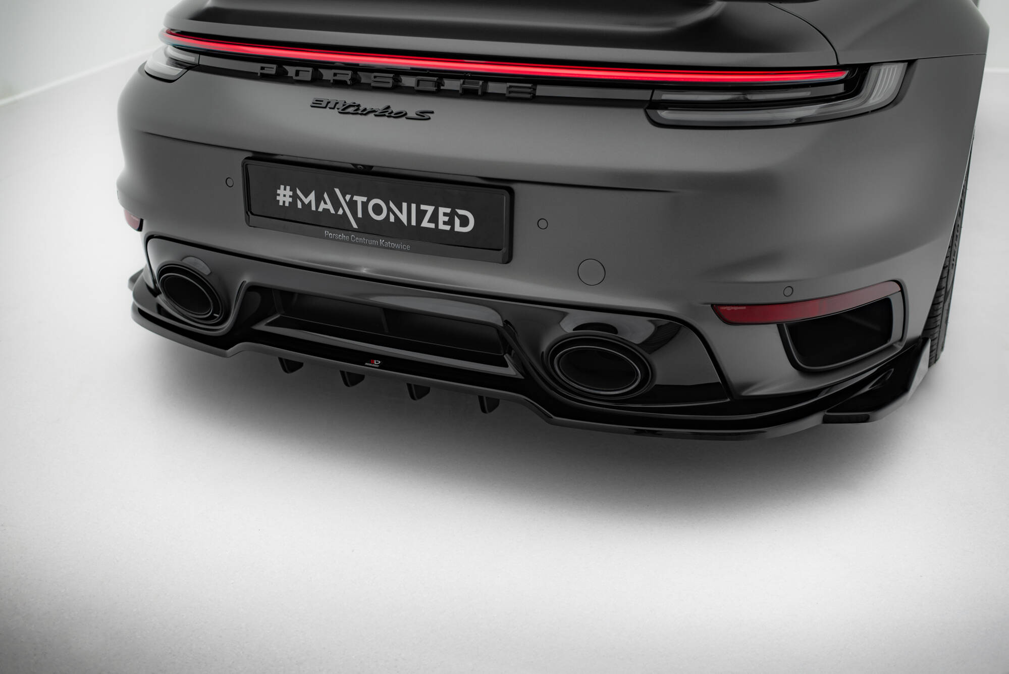 pol_po_rear-splitter-with-vertical-bars-porsche-911-turbo-s-sport-package-992-21883_4 Заден сплитер (с вертикални релси) Porsche 911 Turbo S Sport Package 992 - Image 1